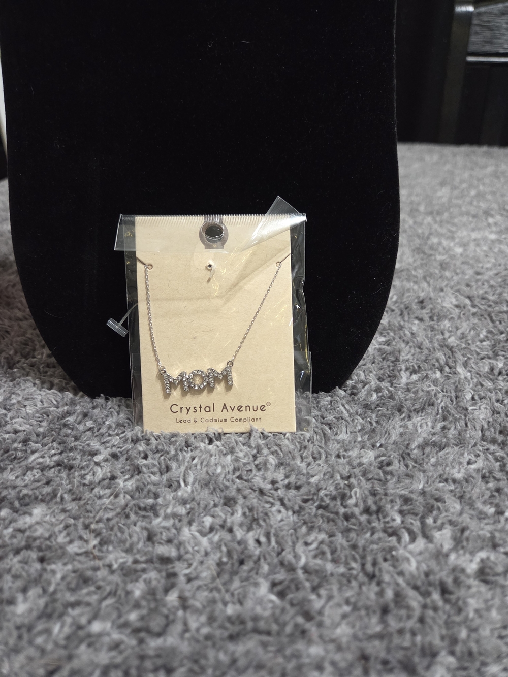 Crystal Avenue Silver 'Mom' Crystal Pendant Necklace